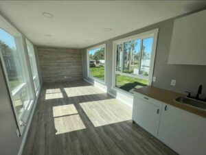 Tiny Mobile Homes