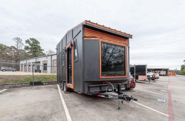 Small space dwelling